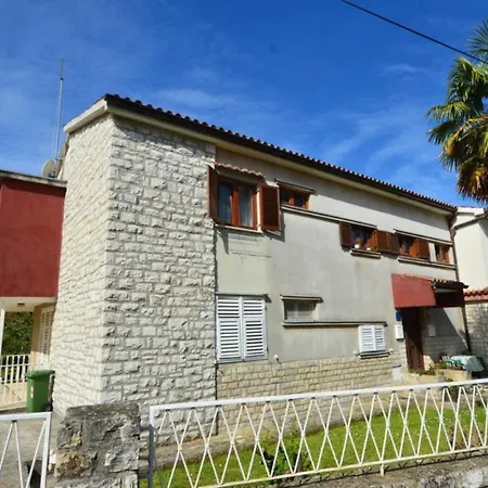 Guest house Accomodation Daniela 3*